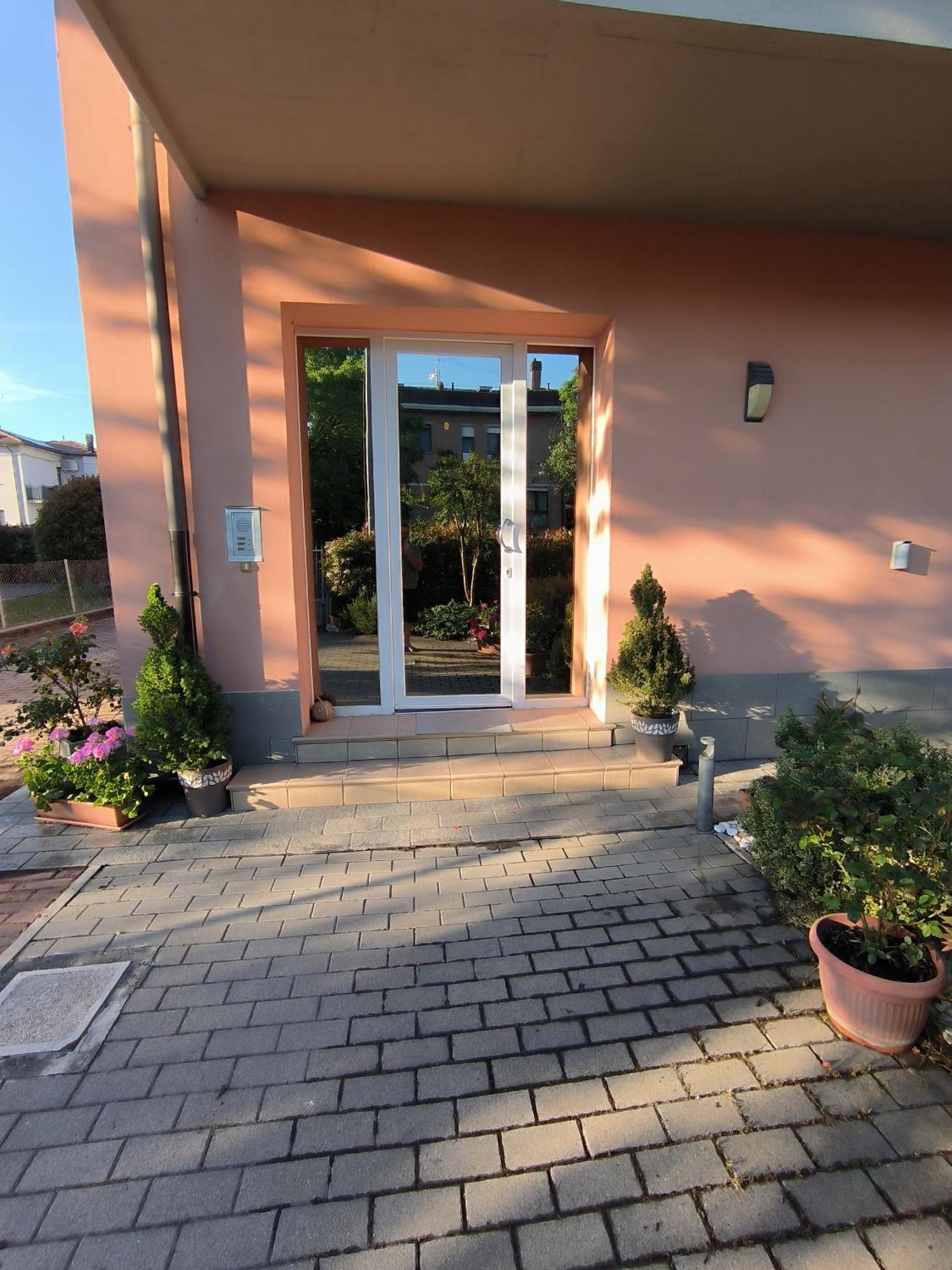 Carla' S House Apartment Anzola dell'Emilia Luaran gambar